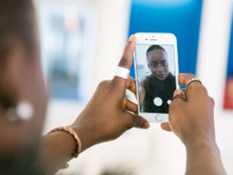 5 Facts You Didn't Know About Selfies | #5Facts