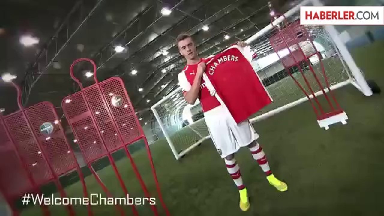 Chambers Resmen Arsenal'da