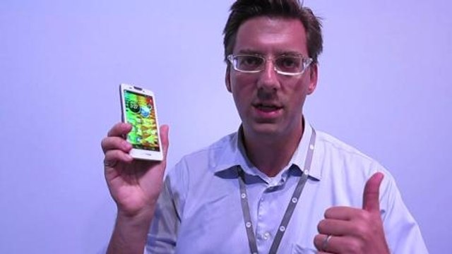 Hands On With the Motorola Razr HD