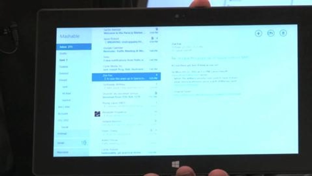 Hands On With the Microsoft Surface Tablet