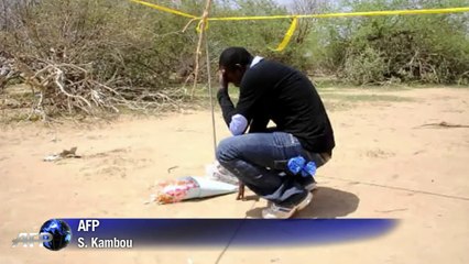 Mali: des proches des victimes sur le site du crash