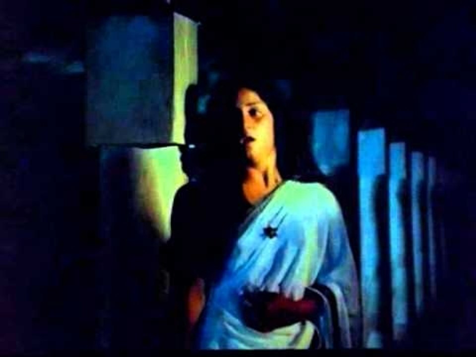 Mansuloni 02 malayalam song - Ente Mohangal Poovaninhu