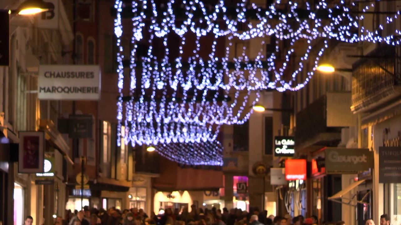 Reportage étudiant : Période de fête au Secours Populaire - L'idem