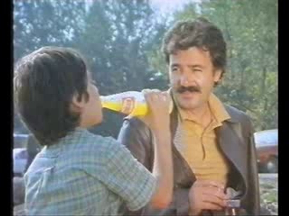 İlkMekan.Com - Ferdi Tayfur Ah Bir Çocuk Olsaydım Sesli Sohbet Sesli Chat Sesli Siteler