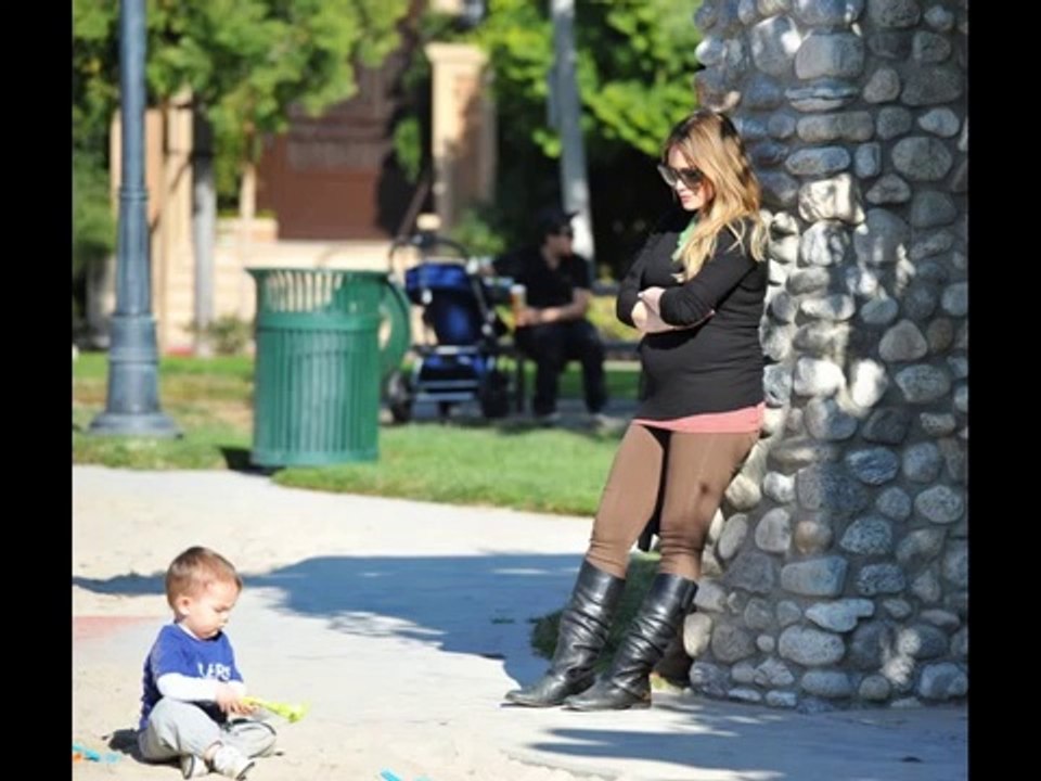 Hilary Duff and Mike Comrie Split Due To Bad Secs Life Divorce Over Lack of Chemistry BY VIDEO VINES HD