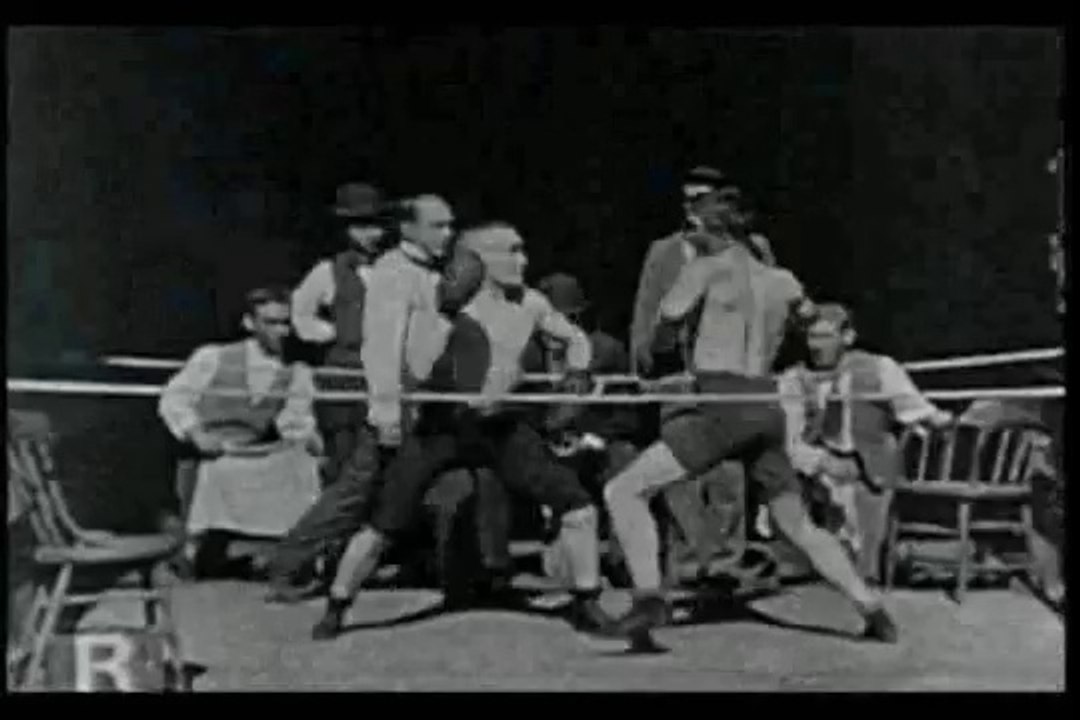 Comic Boxing - Glenroy Brothers
