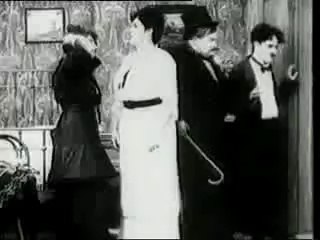Charlie Chaplin - The Rounders (1914)
