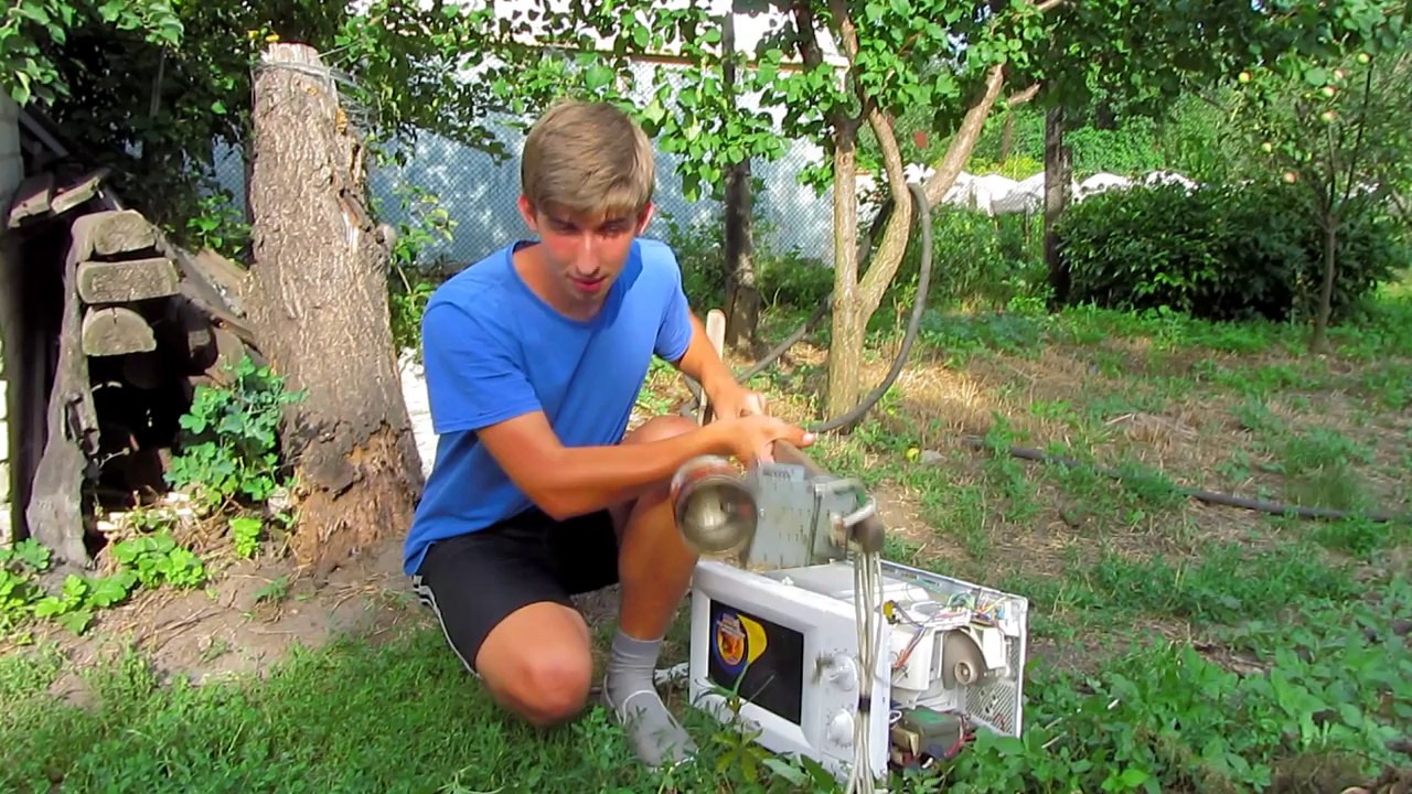 So crazy and dangerous micro waves experiment!