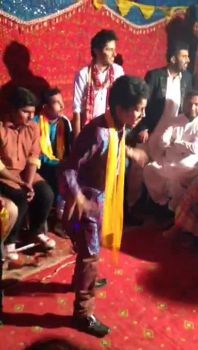 zain break dance