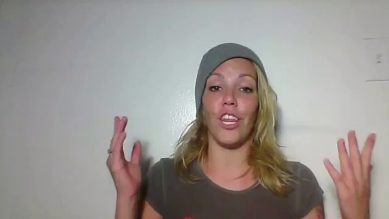 Stretch marks reduction tips and tricks 5 – Eat foods that are darker