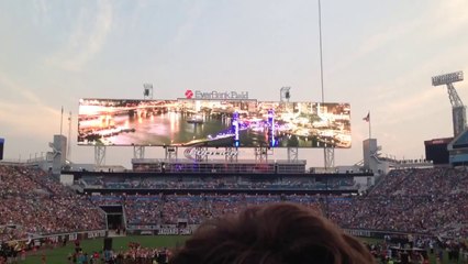 Panneau d'affichage de stade le plus grand du monde à Jacksonville - Everbank Field!