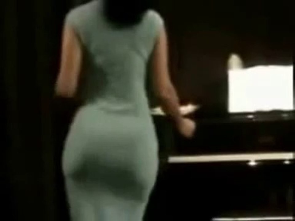 جسم مرسوم روووعة ورقص ساخن 2013