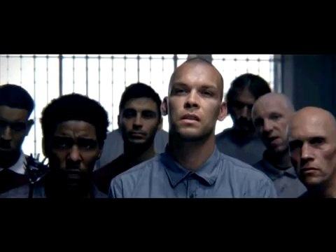 Gordon behind bars trailer