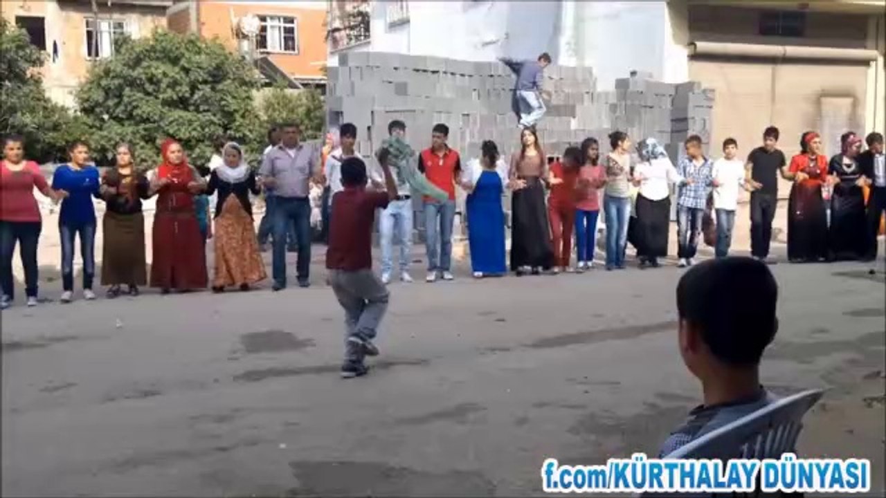 ADANA ÇOCUĞU İSMET BAKIN GÖRÜN KÜRT ÇOCUĞU İŞTE BÖYLEDİR