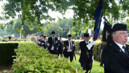 A SUNDAY MORNING of july