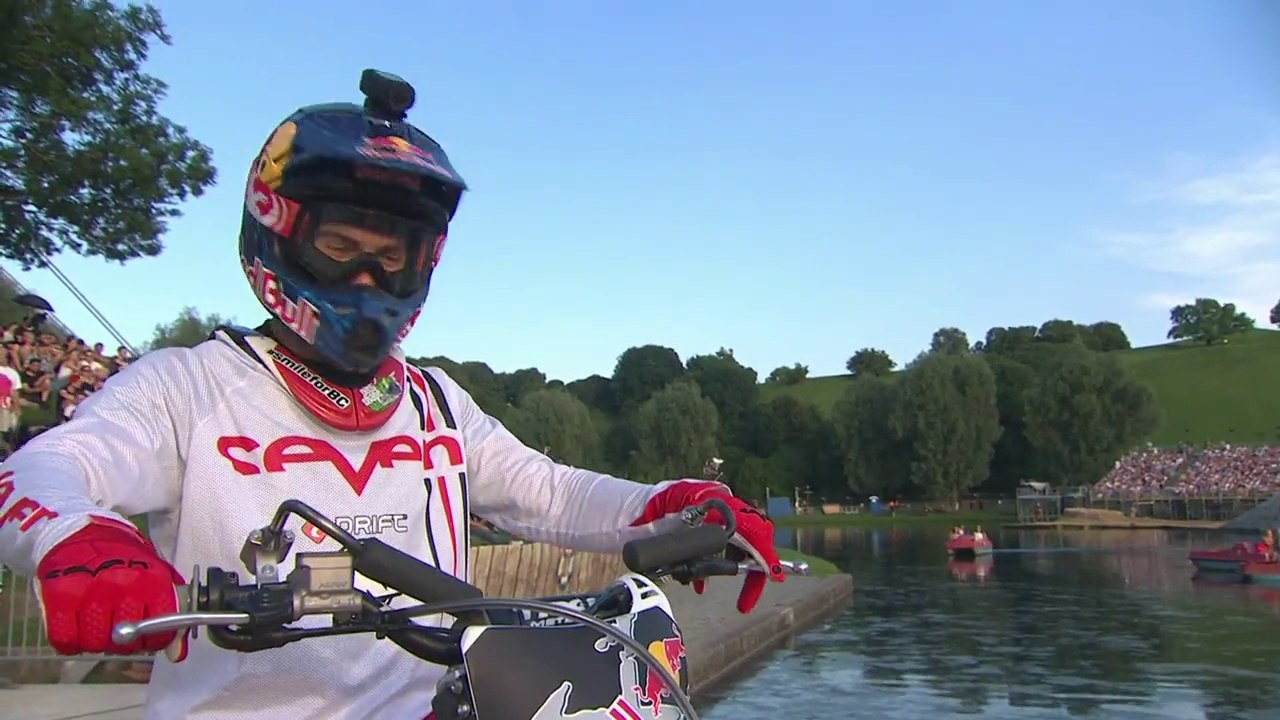 Du FMX en caméra embarquée : renversant - Freestyle Motocross, Red Bull X-Fighters Munich 2014