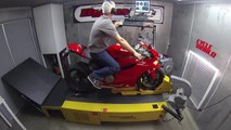 DYNO RUN VIDEO: Ducati 1199 Panigale