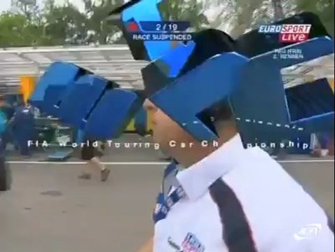 FIA WTCC 2009 Pau - Safety Car Crash