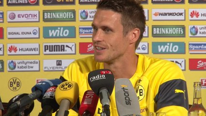 Kehl steps down as Dortmund captain