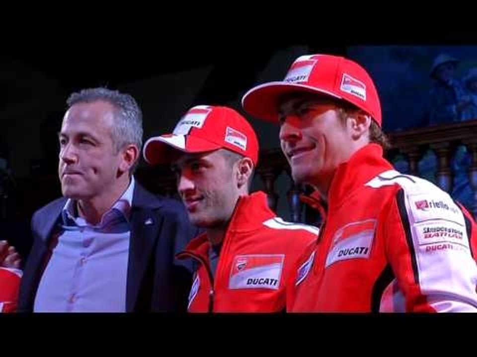 フェラーリ、恒例のイベント「Wrooom」で2013年F1始動