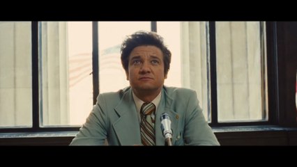 American Bluff - Interview Jeremy Renner VO