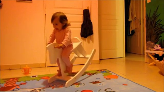 Baby fail on rocking horse - Fails World