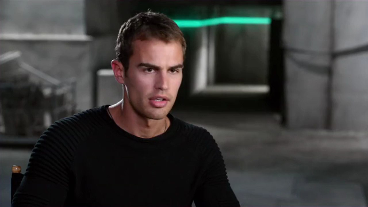 Divergente - Interview Theo James (6) VO