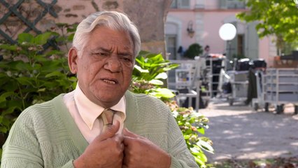 Les Recettes du Bonheur - Interview Om Puri VO