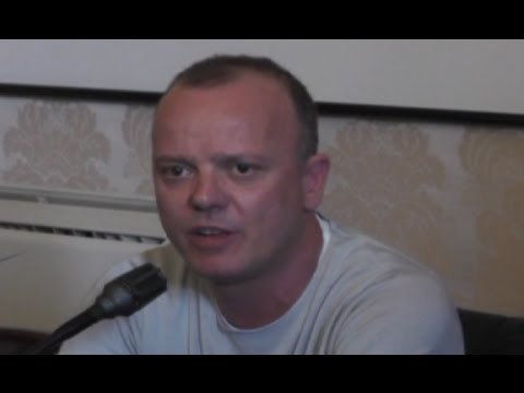 Napoli - Capodanno 2015 con Gigi D'Alessio & Friends -1- (30.07.14)