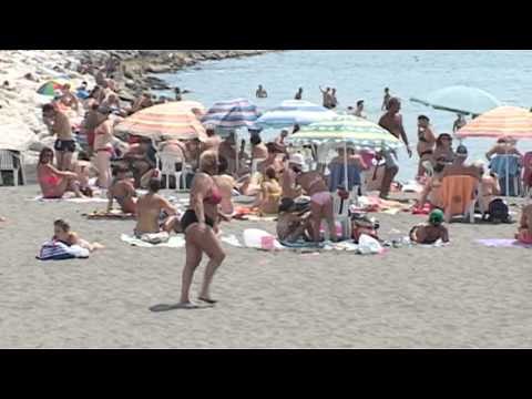 Napoli - Ragazzo di 12 anni muore annegato alla Rotonda Diaz -3- (29.07.14)