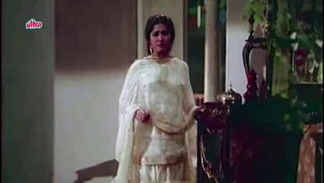 Duniya Kare Sawaal..Movie:: Bahu Begum..(Tanhaiii)