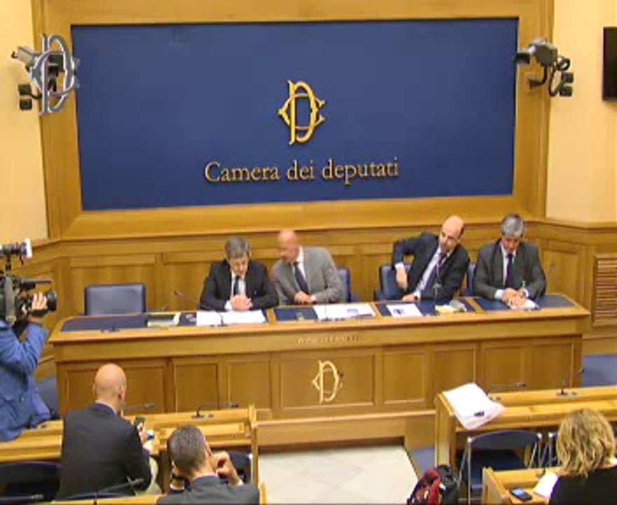 Roma - Comunicazioni del Presidente - Conferenza stampa di Fabio Rampelli (30.07.14)