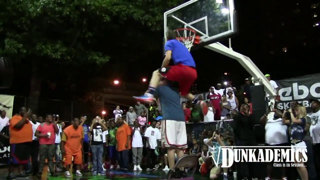 Craziest dunk ever, Dunk Over Person!