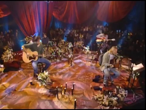 Nirvana - About A Girl (MTV Unplugged)
