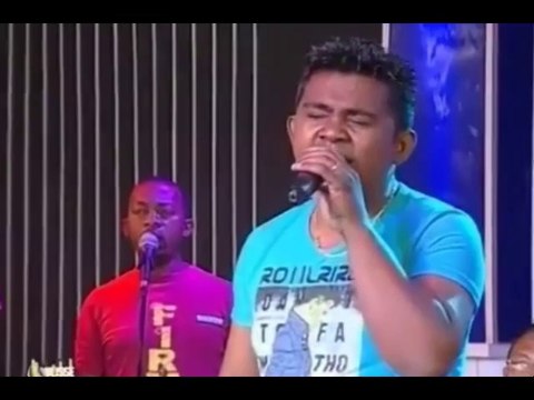 Firmin:: Manaiky aho (Hira Masina)