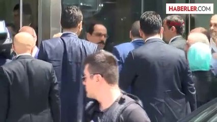 Seçim Yasakları Nedeniyle Başbakan'a Sivil Plakalı Araç ve Özel Uçak