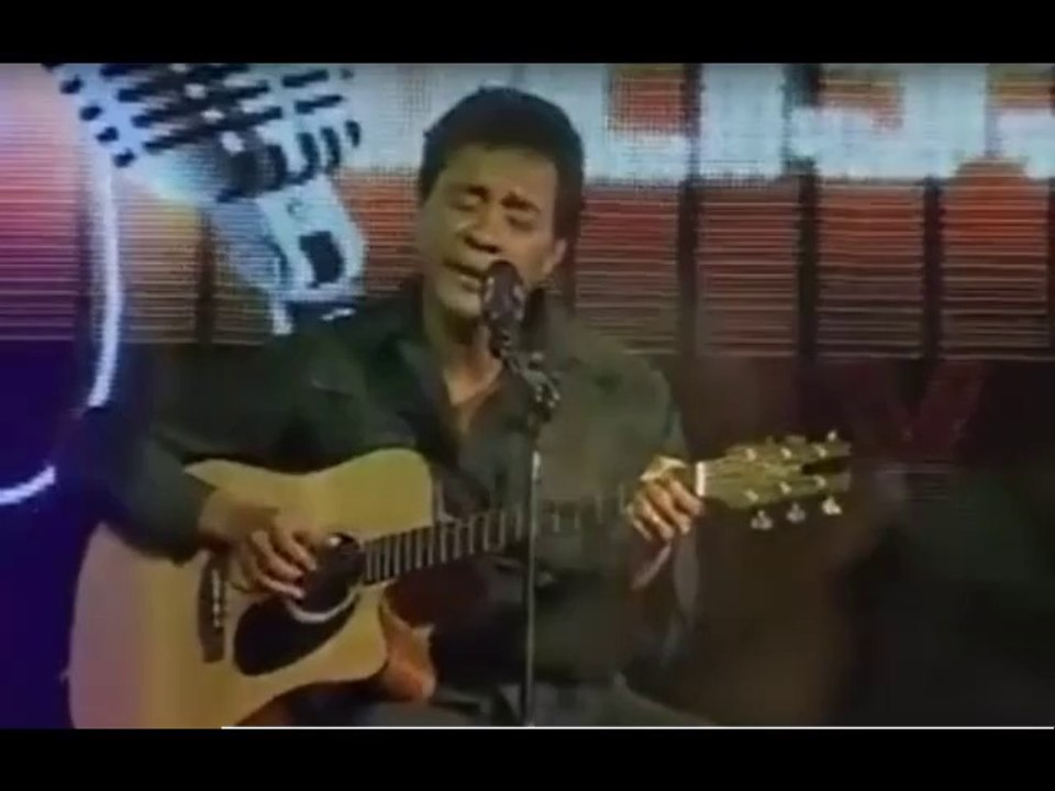 Njakatiana ~ Niova (Hira gasy)