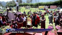 Guatemala: entierran víctimas de masacre del ´82