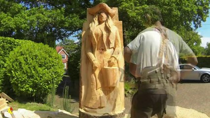 Chainsaw Dave: Time Lapse Chainsaw Carving - "Sussex People"