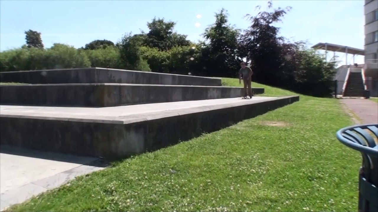 Comment faire un ollie 180 back en skateboard