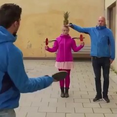 wow amazing knife shoter