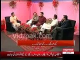 Kashif Abbasi & Shahid Masood making fun of Chaudhry Shujaat