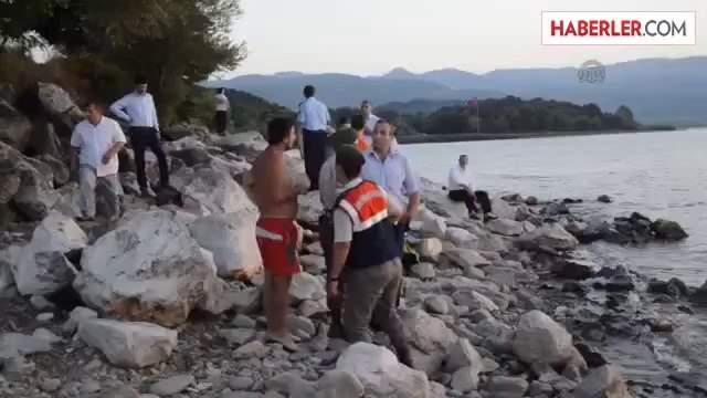 Sapanca Gölü'ne giren genç kayboldu -