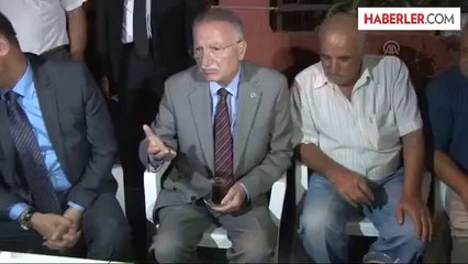 İhsanoğlu'ndan, Murat Göğebakan'ın baba evine taziye ziyareti -