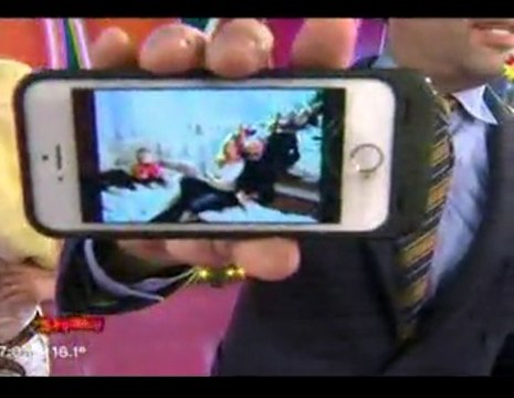 Paula en Este es el Show 1 (hablan del casamiento de PyP) - 31 de Julio