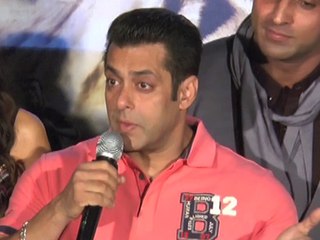 Salman Khan Launches 1st Look Of Kamal Saldanahs Roar