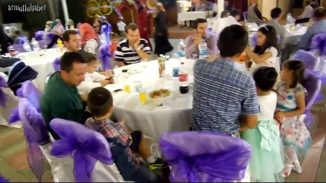 SELMA İLE HALİL-SALON GÖRÜNTÜLERİ-1