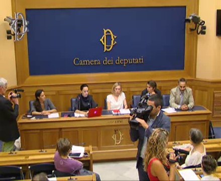 Roma - Teatro Valle - Conferenza stampa di Celeste Costantino (31.07.14)