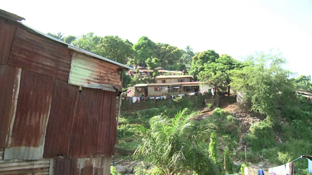 سيراليون وليبيريا تتخذان اخيرا تدابير متشددة لمكافحة وباء ايبولا