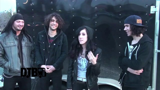 Romantic Rebel - CRAZY TOUR STORIES Ep. 192